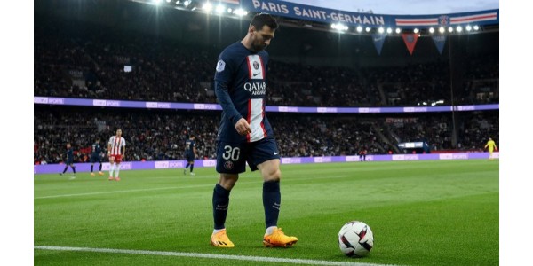 FC Barcelona-fans er ivrige etter at Lionel Messi skal komme tilbake igjen